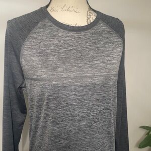 American Eagle Outfitters 2 Tone Long Sleeve Tee